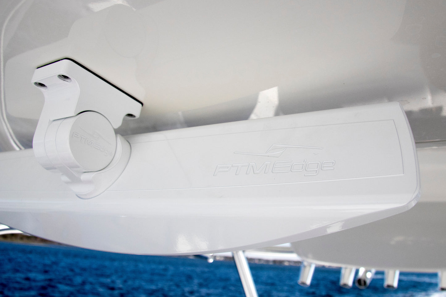 Center Console Blade Mirror with Mount