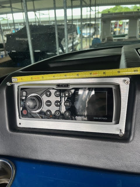 MasterCraft RADIO PLATE- FUSION IP700'14 X25/X35/X46 531147