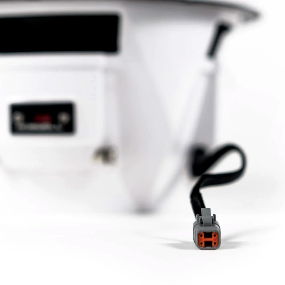 Roswell R1 12 Subwoofer  White  500W RMS  1000W Peak Power C9201810