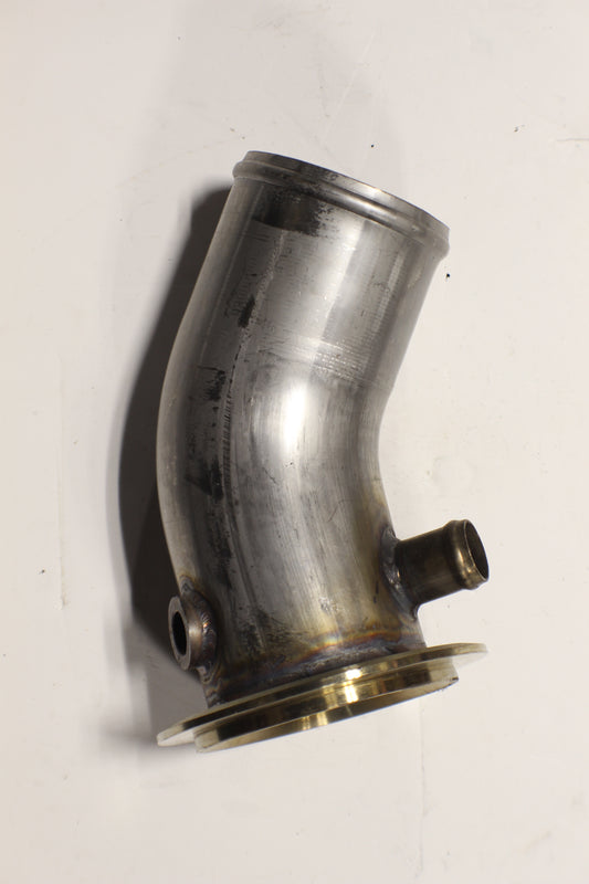 585017 EXHAUST ELBOW CATALYST EXTENDED STARBOAR