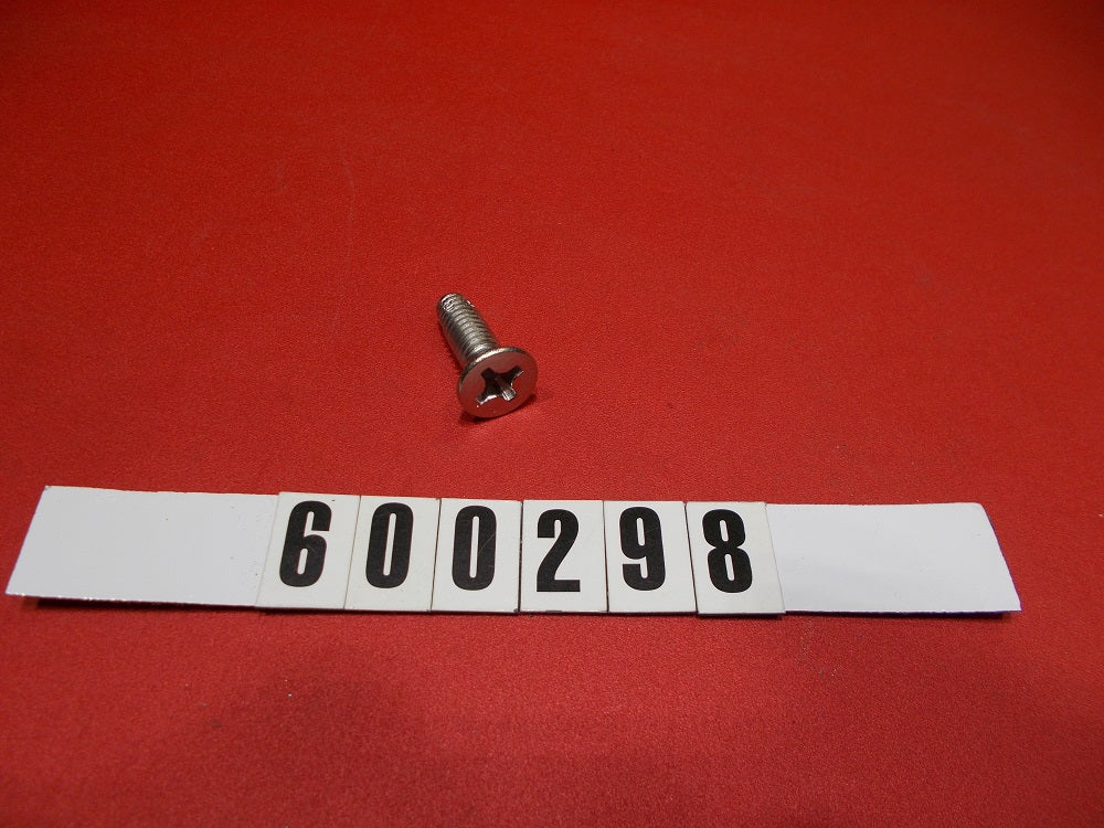 MasterCraft Tracking Fin Screw 600298