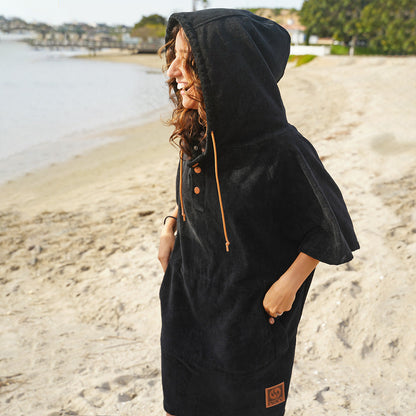 NIXY Changing Poncho