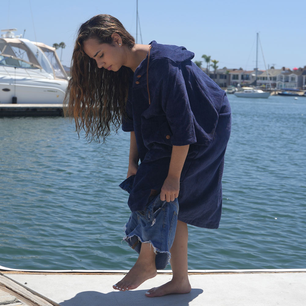 NIXY Changing Poncho