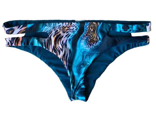 Islet Bikini Bottom - Barbados Blues